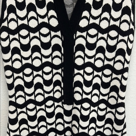 ✨House of Harlow 1960 Black and White Geometric Sheath Dress 👗 - Picture 6 of 13